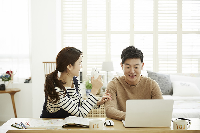 上海市调查取证公司：人生下半场，做个冷漠但快乐的人