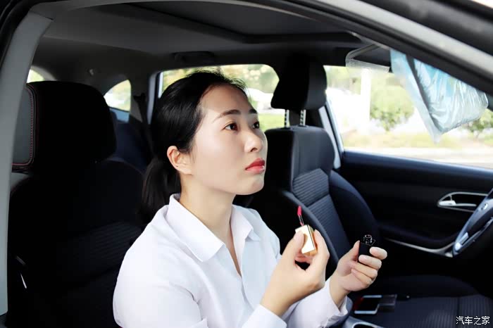 上海市私家侦探公司：老婆心已远，想离开你的那些微妙表现