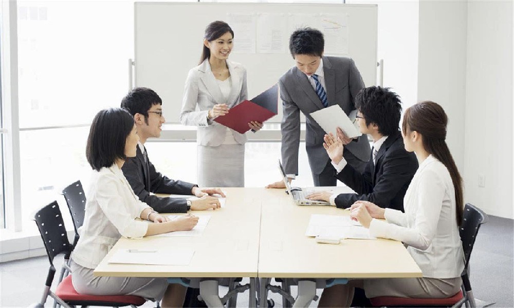 上海市私家侦探公司：中年以后，兄弟姐妹最好的相处方式：就是要做到三不管！